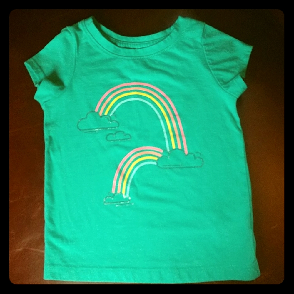 Cat & Jack 🌞 2T 🌈 Rainbow T-shirt EUC